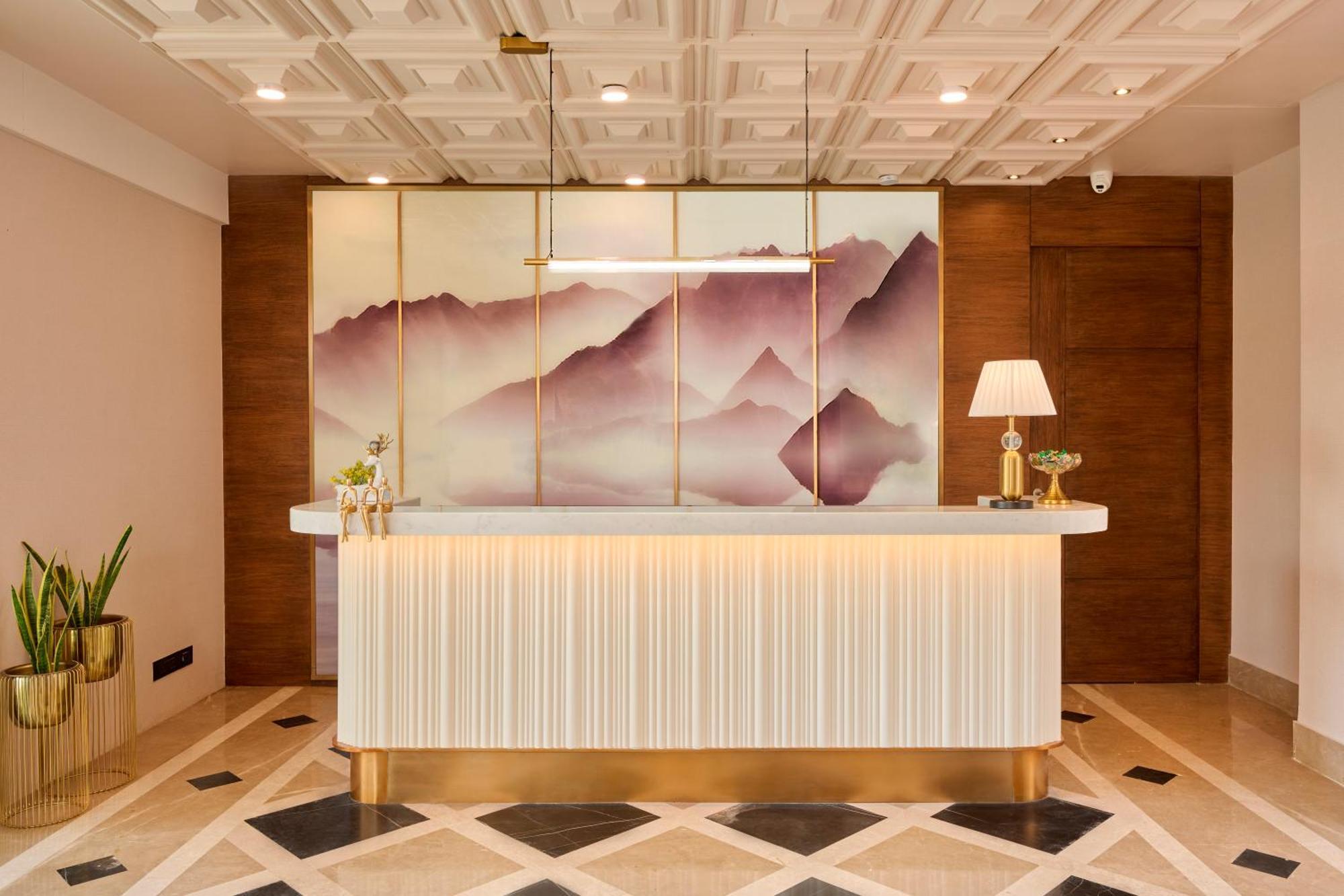 Iris Sarovar Portico Ґурґаон Екстер'єр фото