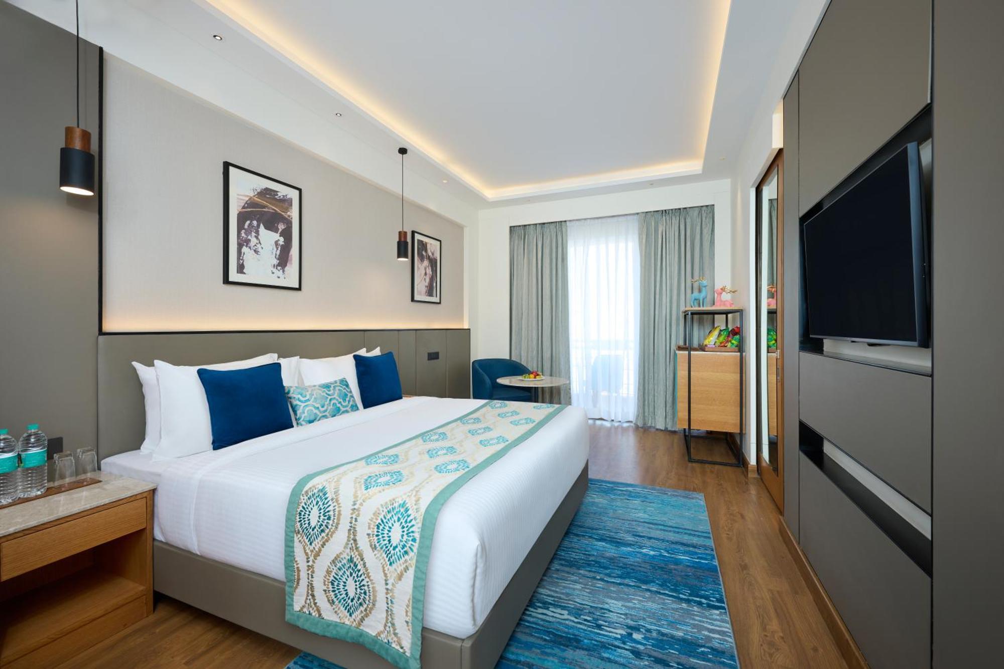 Iris Sarovar Portico Ґурґаон Екстер'єр фото